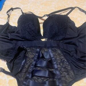 Chic Black Lace Bra by [Brand]